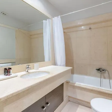 Panoramic 1br Near Kallimarmaro Stadium By Upstreet
